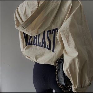 𝗡𝗪𝗧 𝗭𝗮𝗿𝗮 • Everlast Short Parka